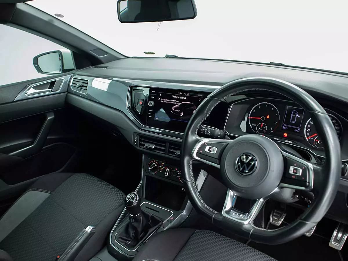 Vehicle Image for 13/17for Volkswagen Polo Hatch 1.0TSI Comfortline R-Line