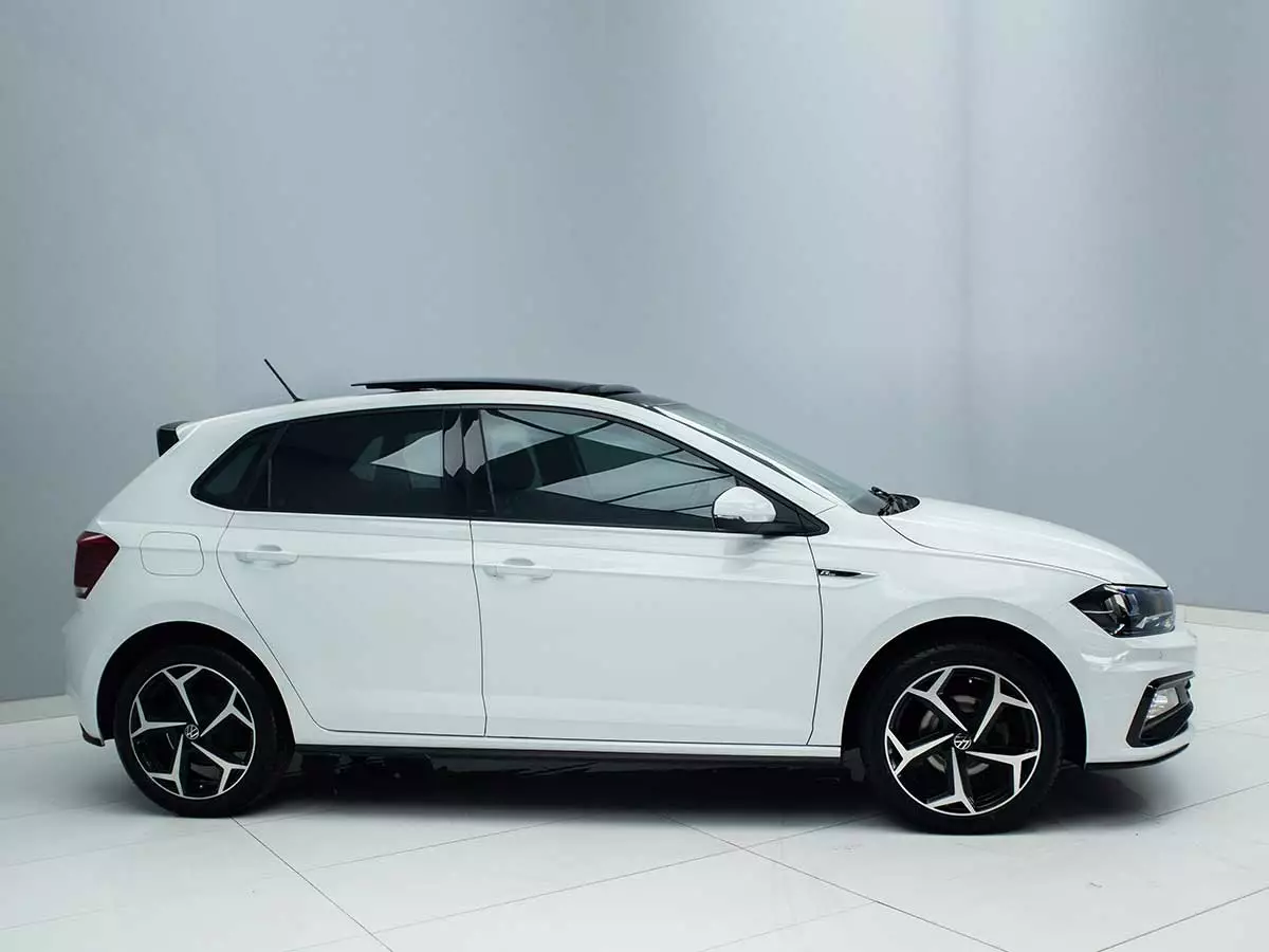 Vehicle Image for 4/17for Volkswagen Polo Hatch 1.0TSI Comfortline R-Line