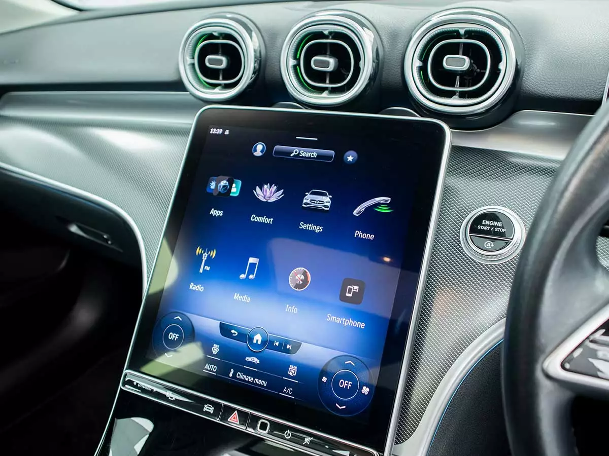 Vehicle Image for 11/17for Mercedes-Benz C-Class C220d Avantgarde