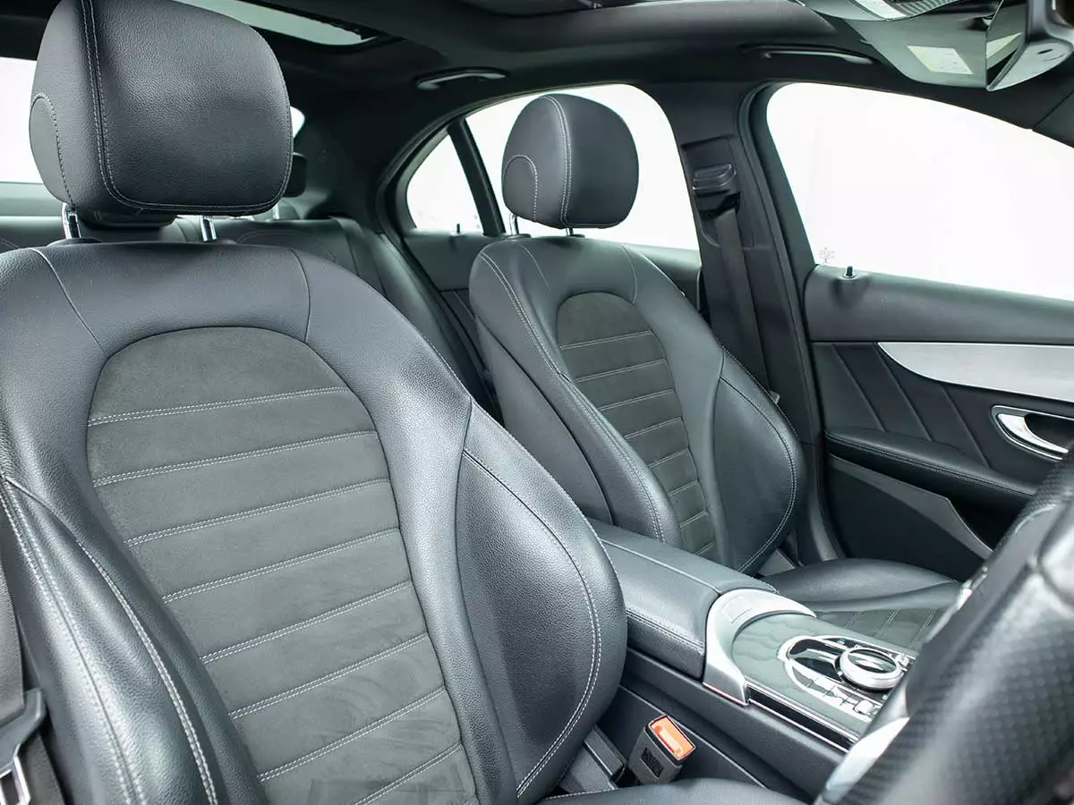 Vehicle Image for 17/17for Mercedes-Benz C-Class C180 AMG Line