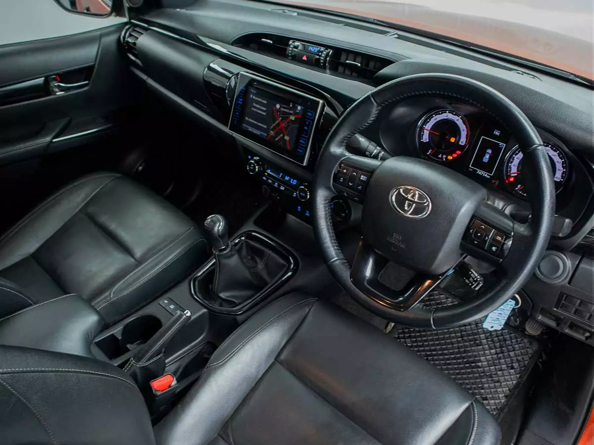 Vehicle Image for 13/17for Toyota Hilux 2.8GD-6 Double Cab 4x4 Raider Dakar