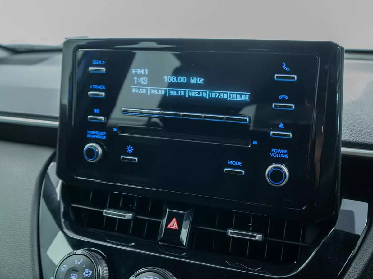 Vehicle Image for 11/17for Toyota Corolla Cross 1.8 Xi