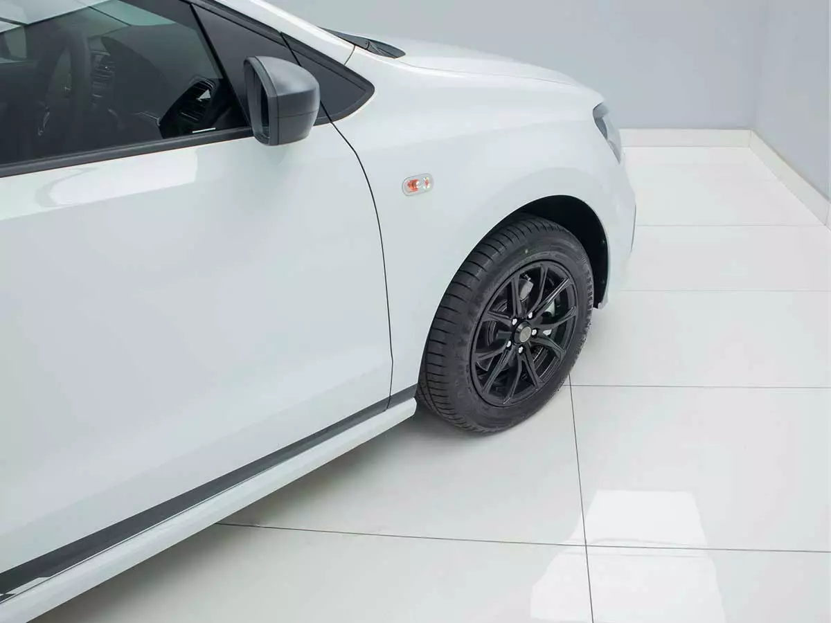 Vehicle Image for 7/17for Volkswagen Polo Vivo Hatch 1.4