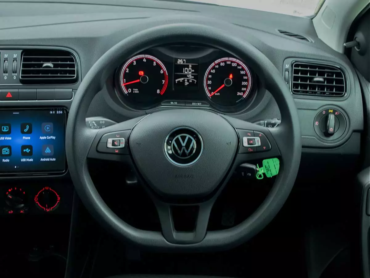 Vehicle Image for 10/17for Volkswagen Polo Vivo Hatch 1.4