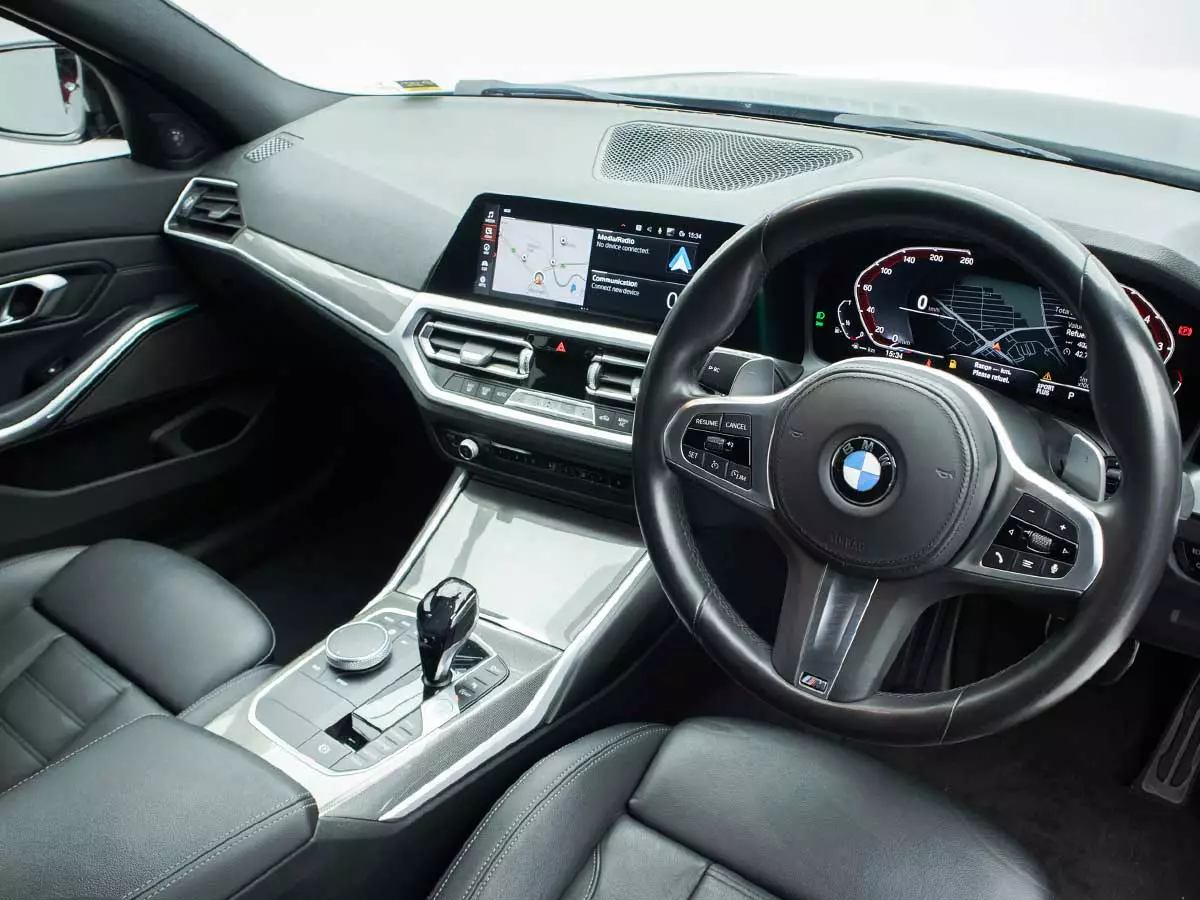 Vehicle Image for 13/17for BMW 3 Series 330is Edition