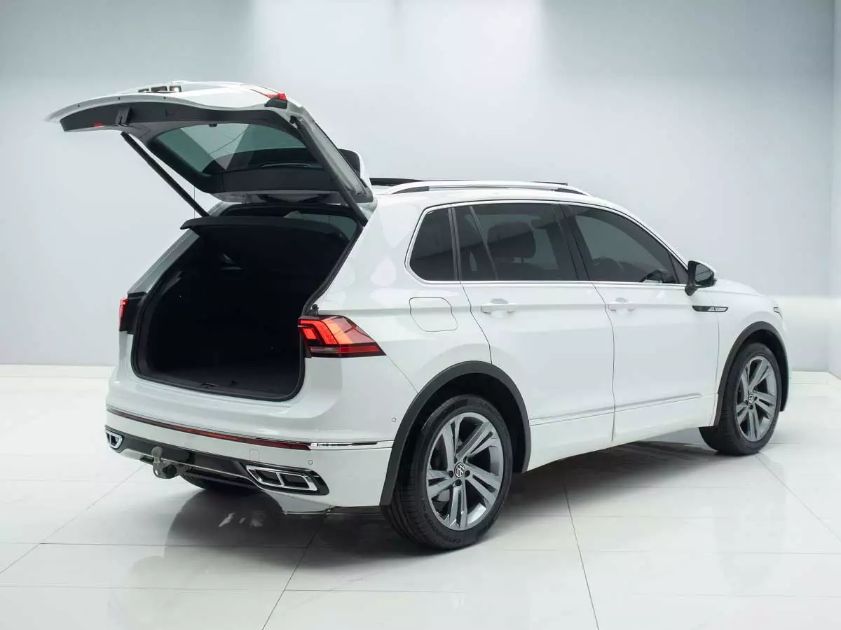 Vehicle Image for 6/17for Volkswagen Tiguan 1.4TSI 110kW R-Line