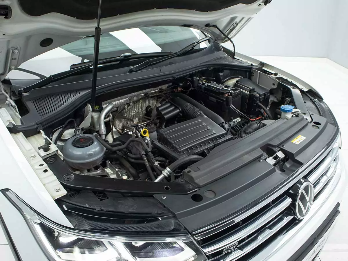 Vehicle Image for 8/17for Volkswagen Tiguan 1.4TSI 110kW R-Line