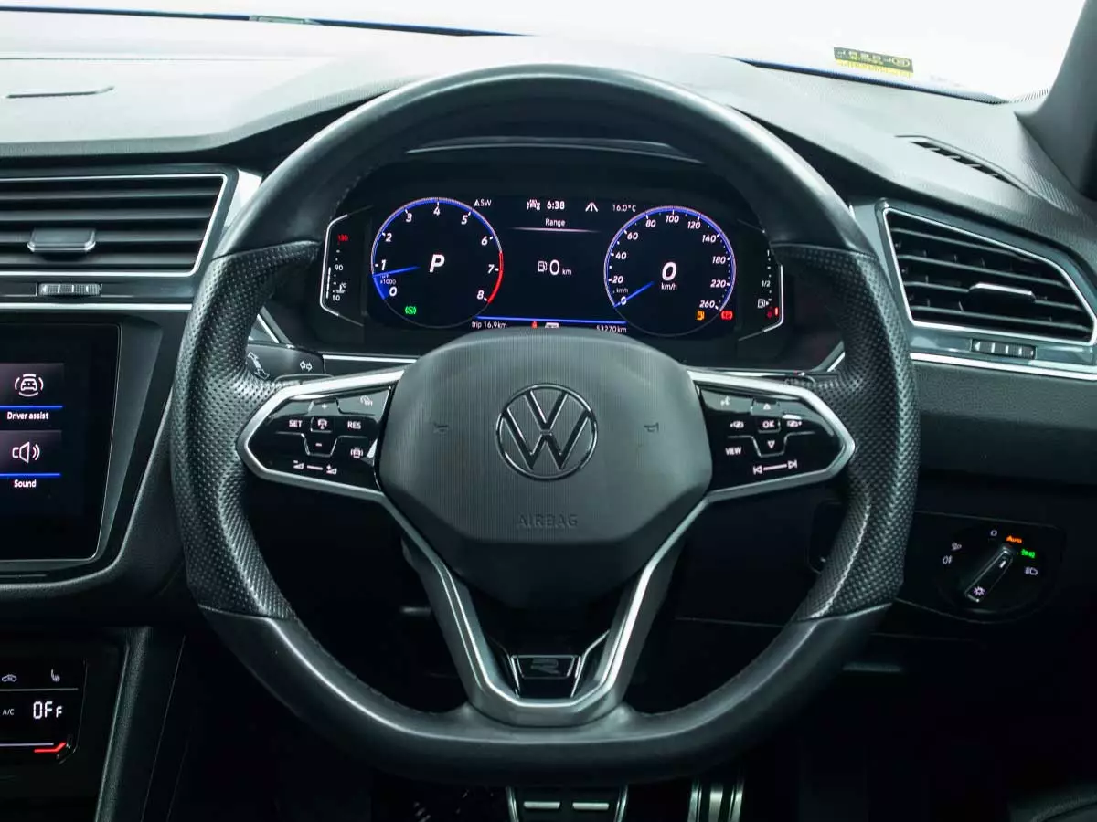 Vehicle Image for 10/17for Volkswagen Tiguan 1.4TSI 110kW R-Line