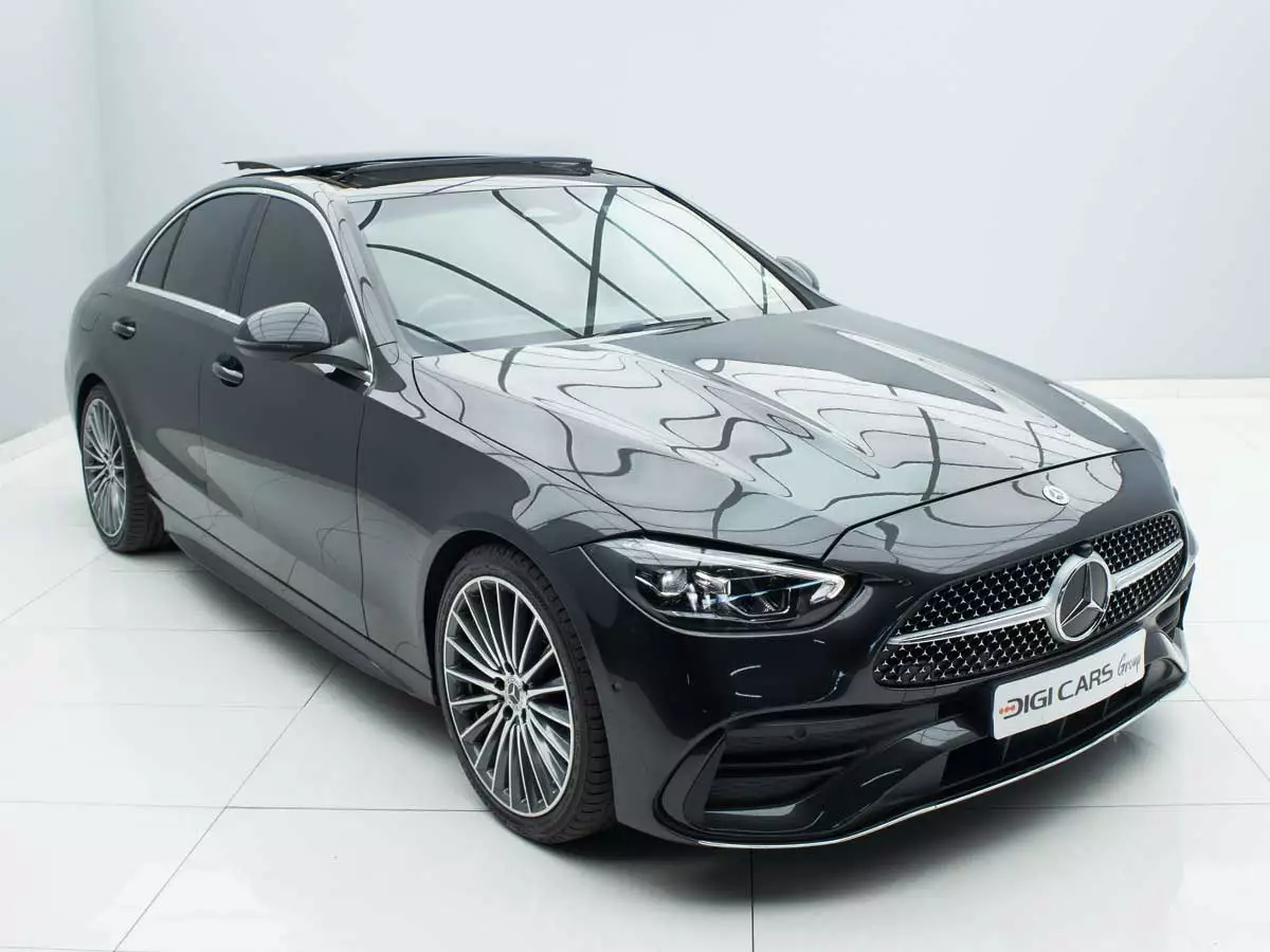 Vehicle Image for 2/17for Mercedes-Benz C-Class C220d AMG Line
