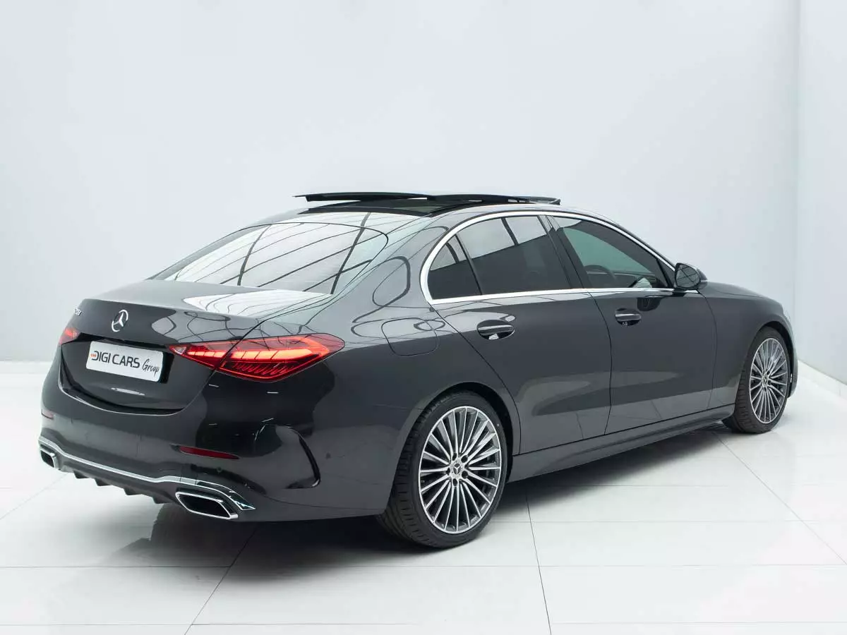 Vehicle Image for 5/17for Mercedes-Benz C-Class C220d AMG Line