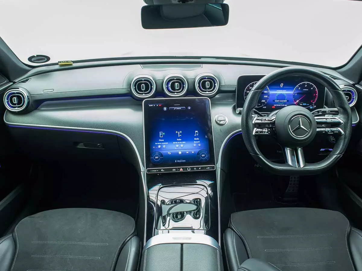 Vehicle Image for 14/17for Mercedes-Benz C-Class C220d AMG Line