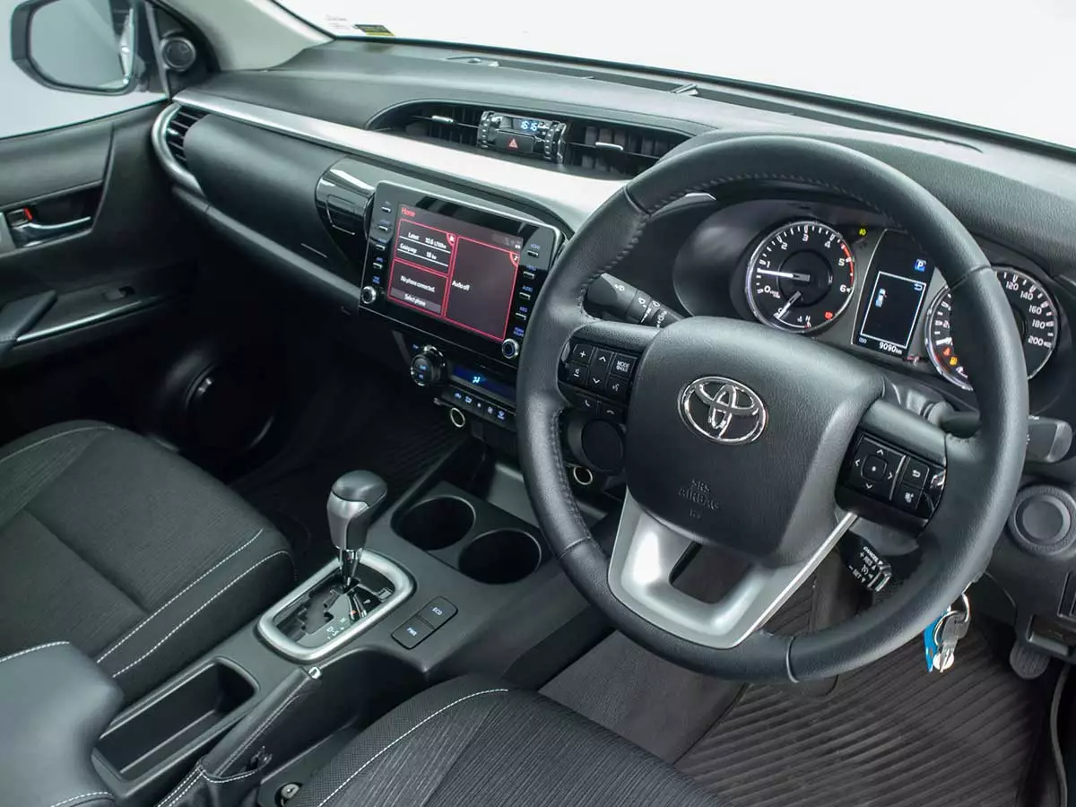 Vehicle Image for 13/17for Toyota Hilux 2.8GD-6 Double Cab Raider auto