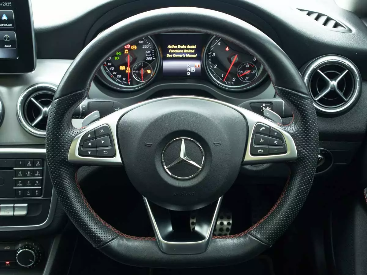 Vehicle Image for 10/17for Mercedes-Benz CLA CLA200 AMG Line Auto