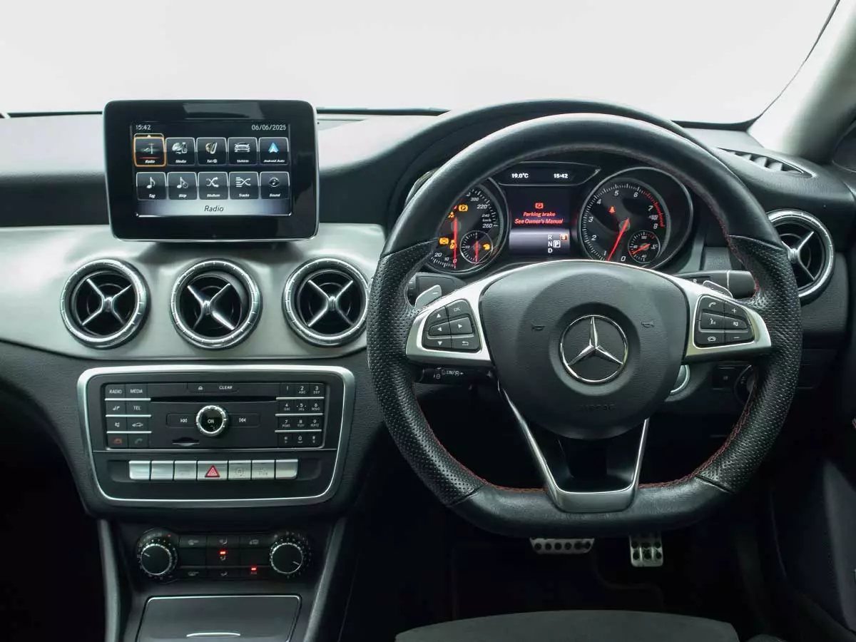 Vehicle Image for 15/17for Mercedes-Benz CLA CLA200 AMG Line Auto