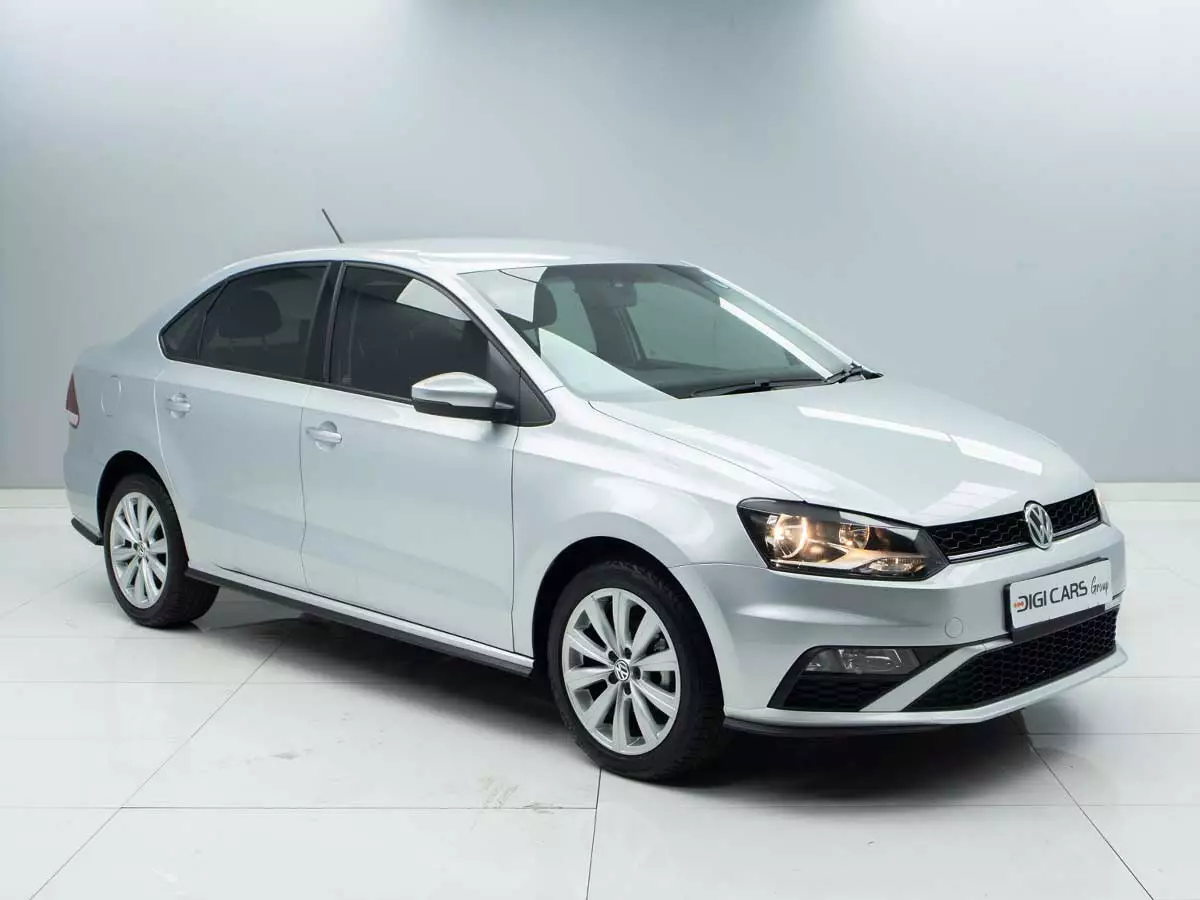 Volkswagen Polo Sedan 1.6 Comfortline Auto 2020