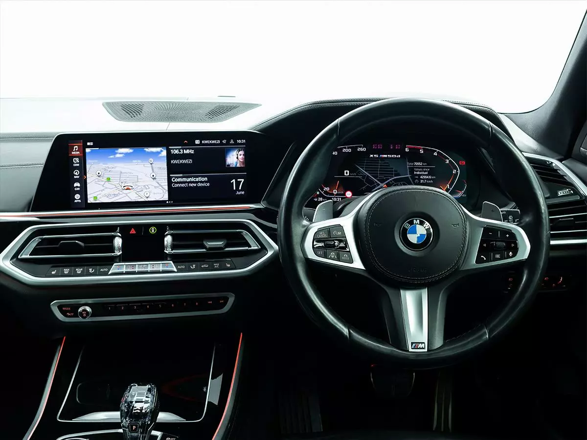Vehicle Image for 15/17for BMW X5 M50d