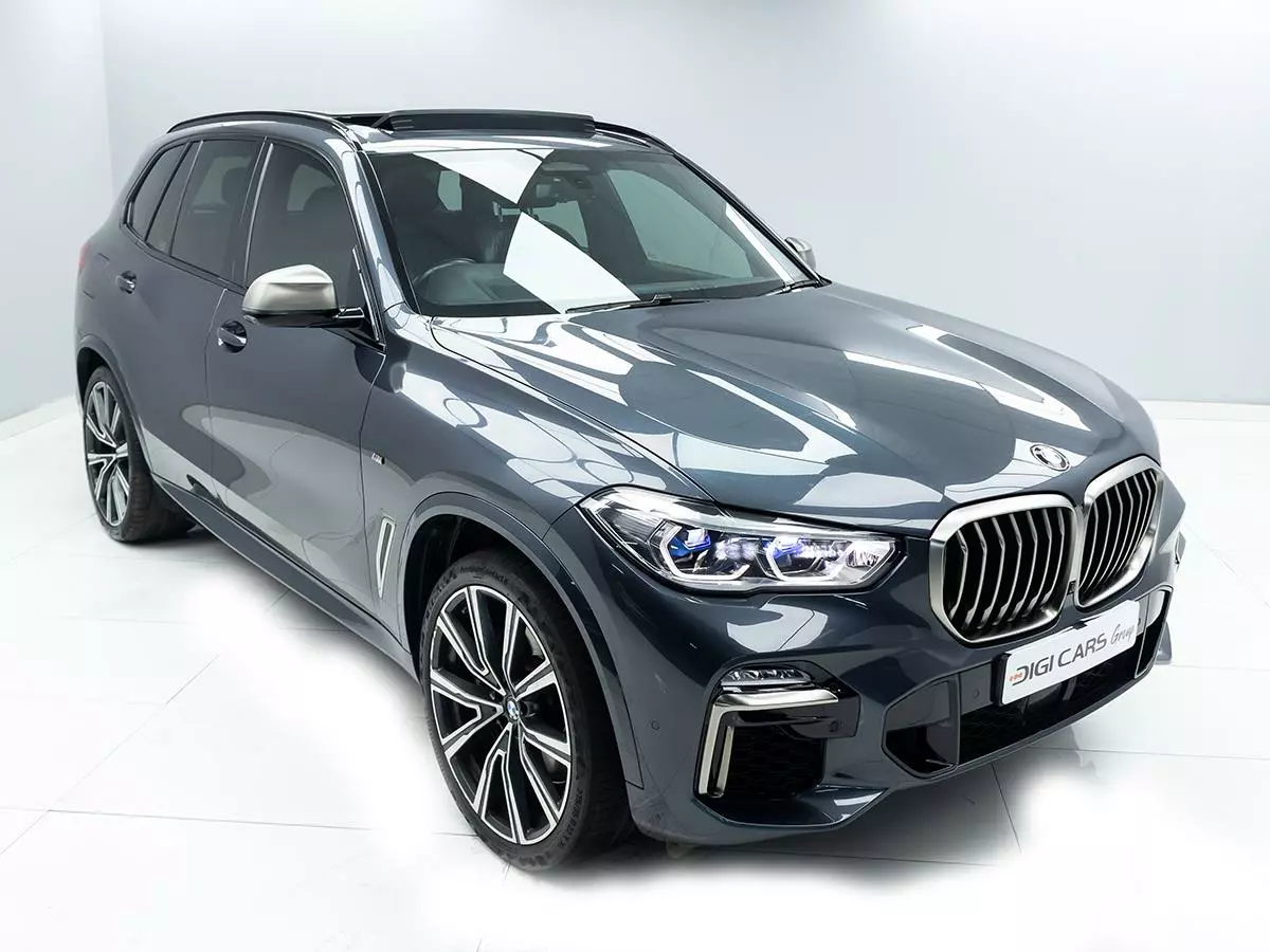 Vehicle Image for 2/17for BMW X5 M50d