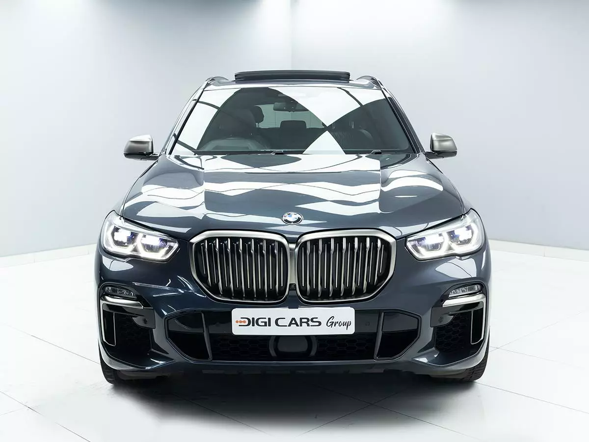Vehicle Image for 3/17for BMW X5 M50d