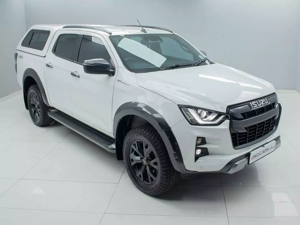 Vehicle Image for 2/17for Isuzu D-Max 3.0TD Double Cab V-Cross 4x4